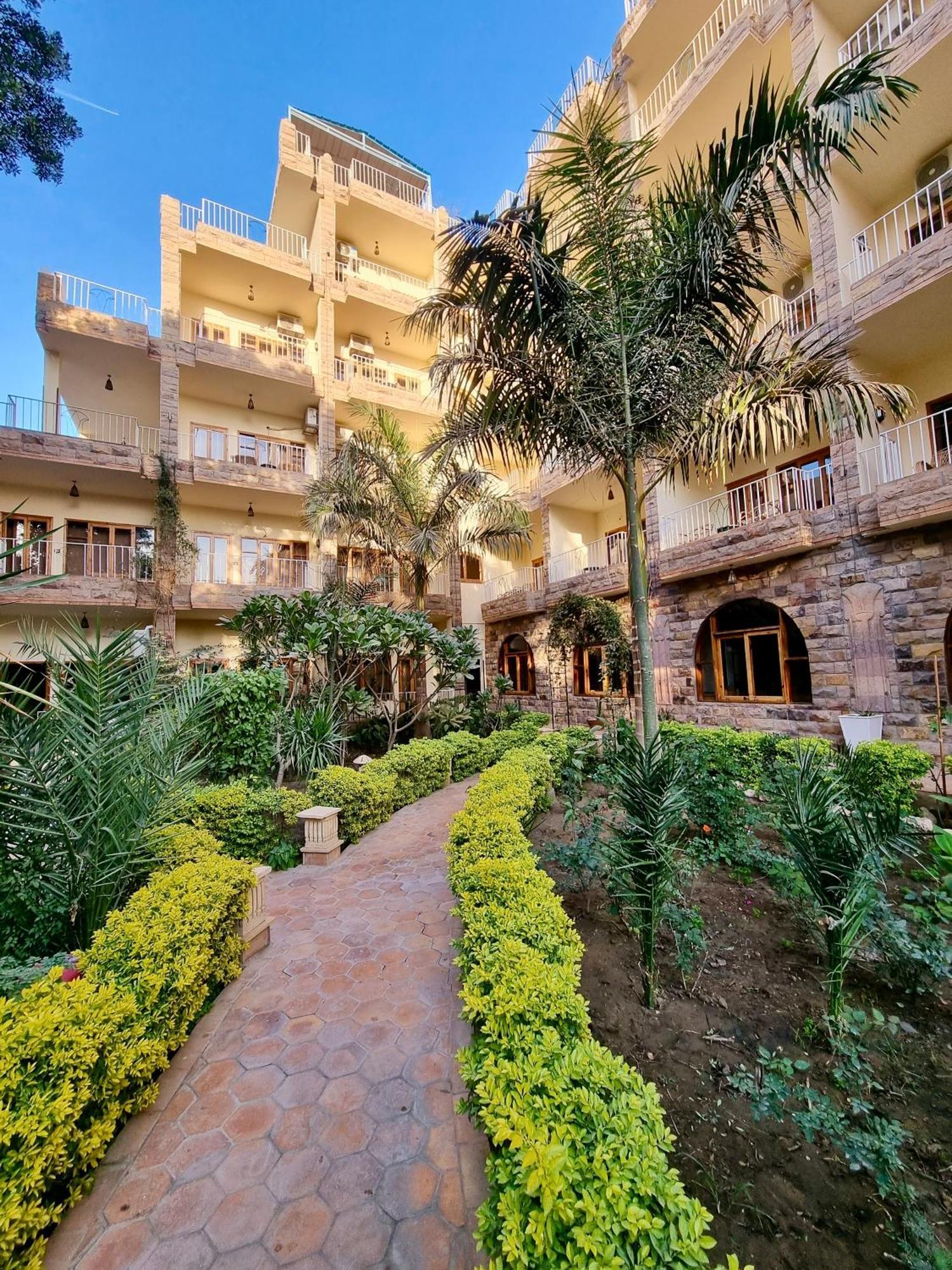 Thebes Hotel Luxor Exterior foto